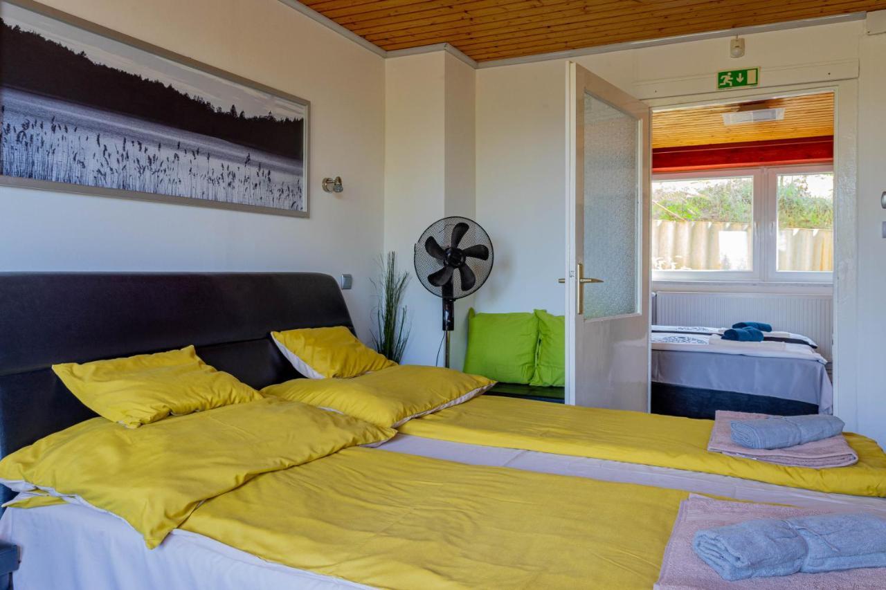 Panorama Apartmanhaz Эстергом Экстерьер фото